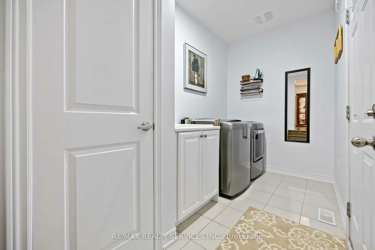 40, Mersey, Kleinburg, Vaughan