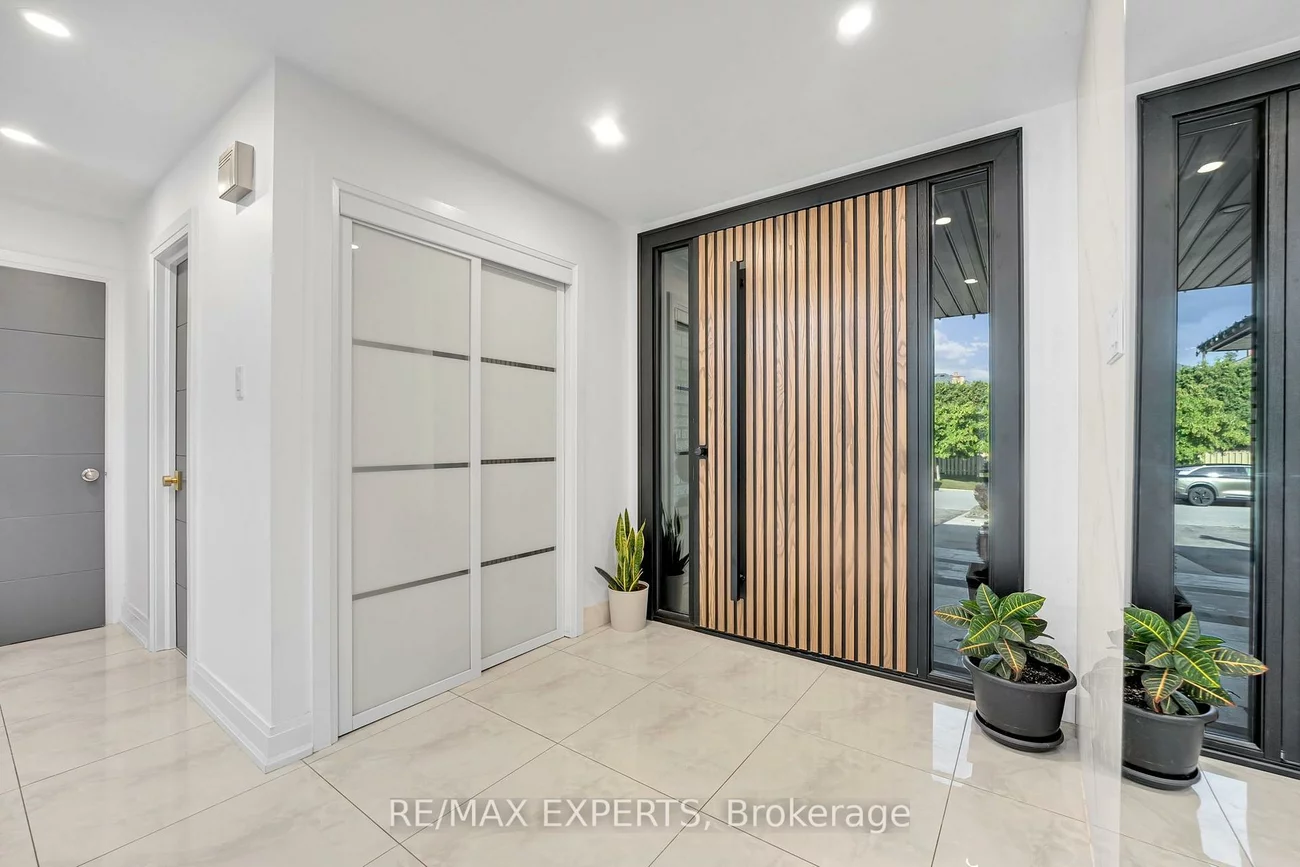212, Bordeaux, East Woodbridge, Vaughan