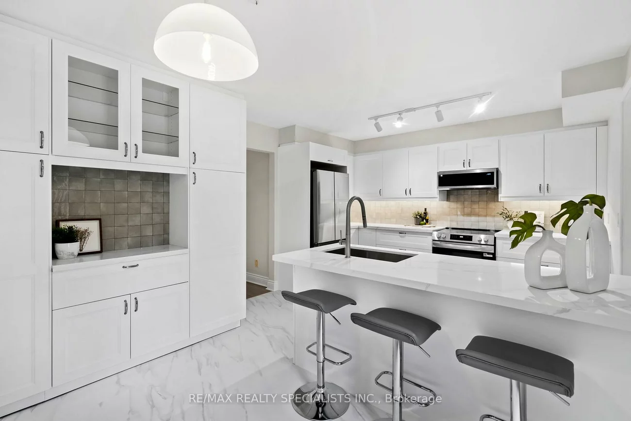 38, Springfield, Crestwood-Springfarm-Yorkhill, Vaughan
