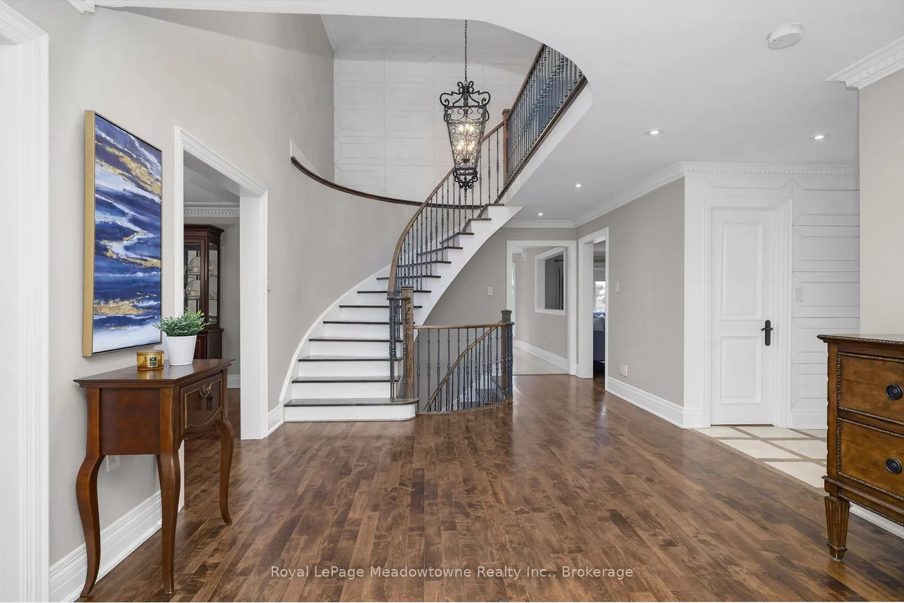 246, Fifth, East Woodbridge, Vaughan