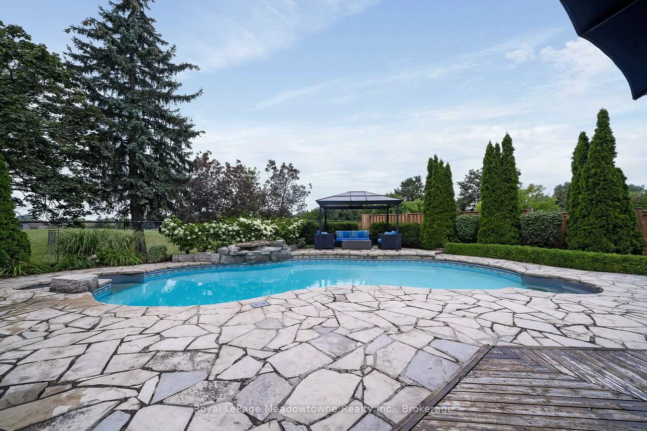 246, Fifth, East Woodbridge, Vaughan