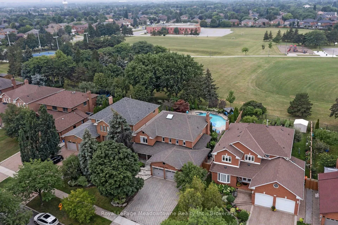 246, Fifth, East Woodbridge, Vaughan