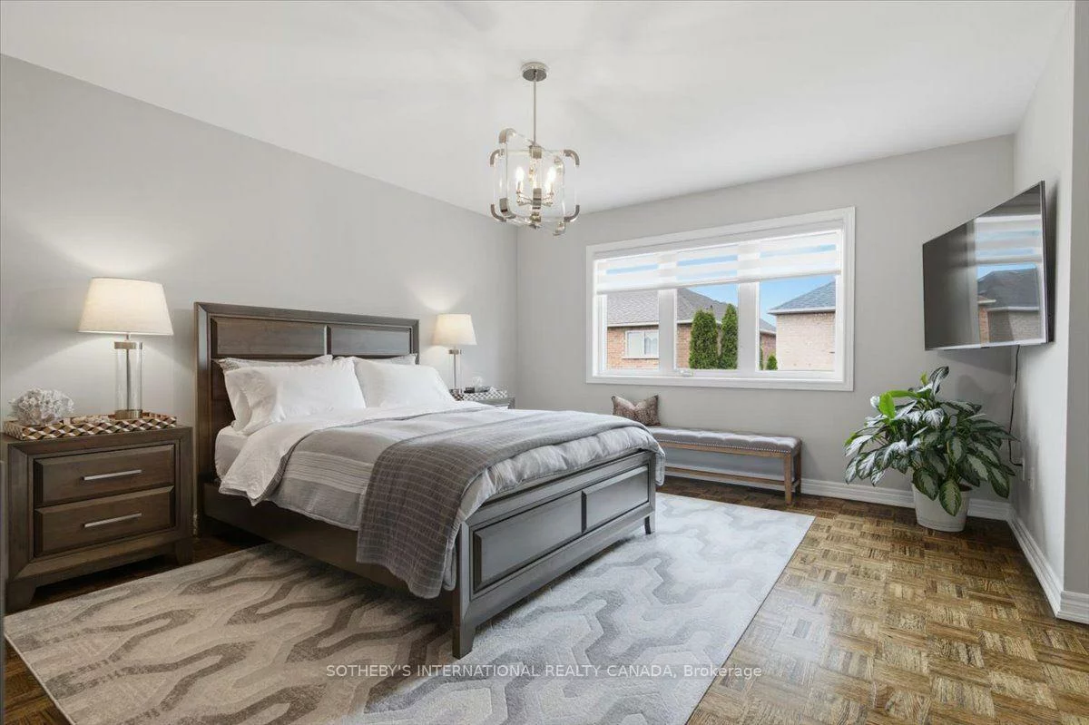 60, Saint James, Vellore Village, Vaughan