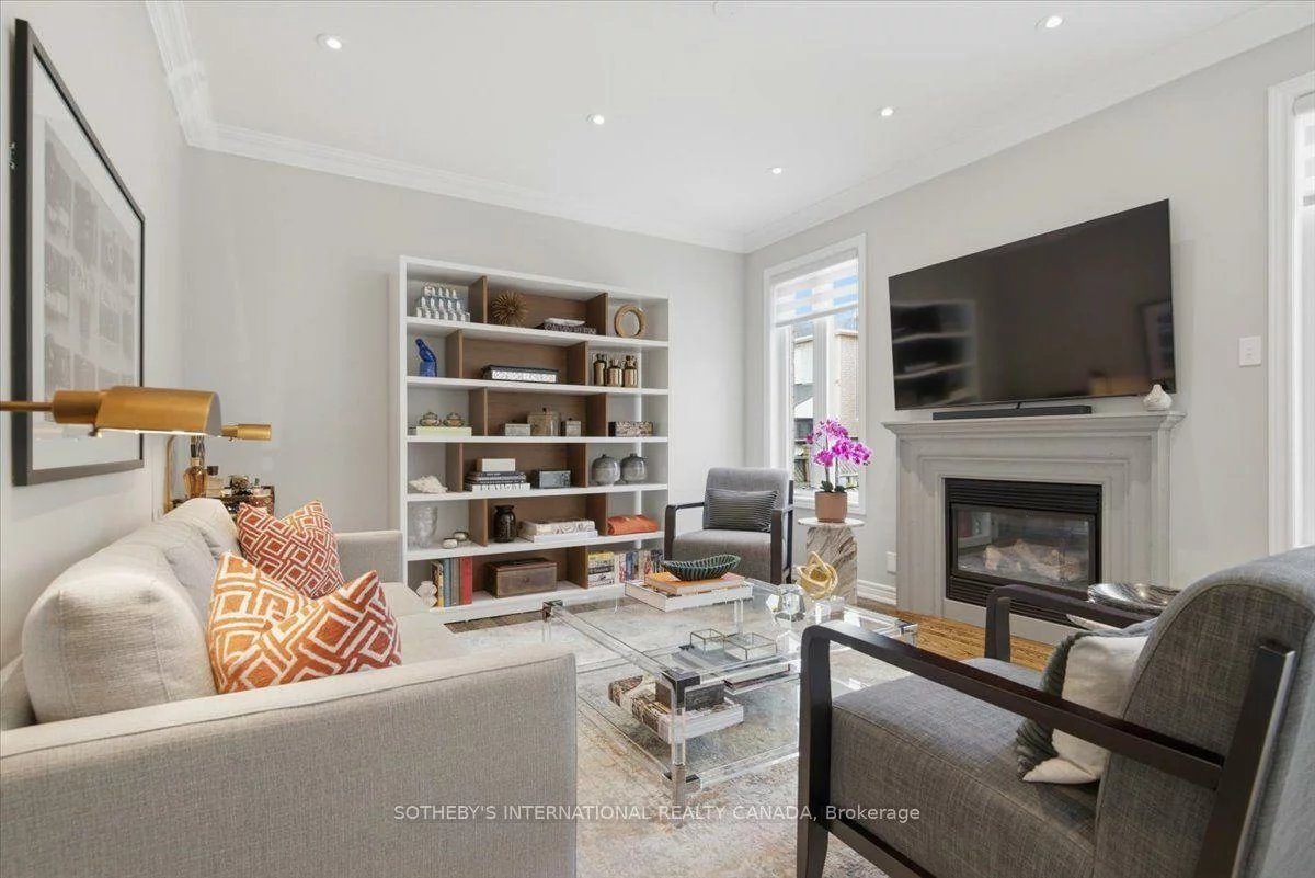 60, Saint James, Vellore Village, Vaughan