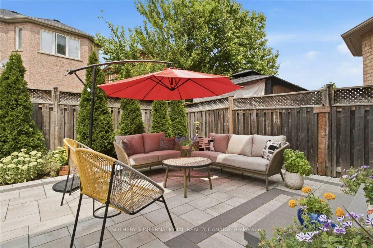 60, Saint James, Vellore Village, Vaughan