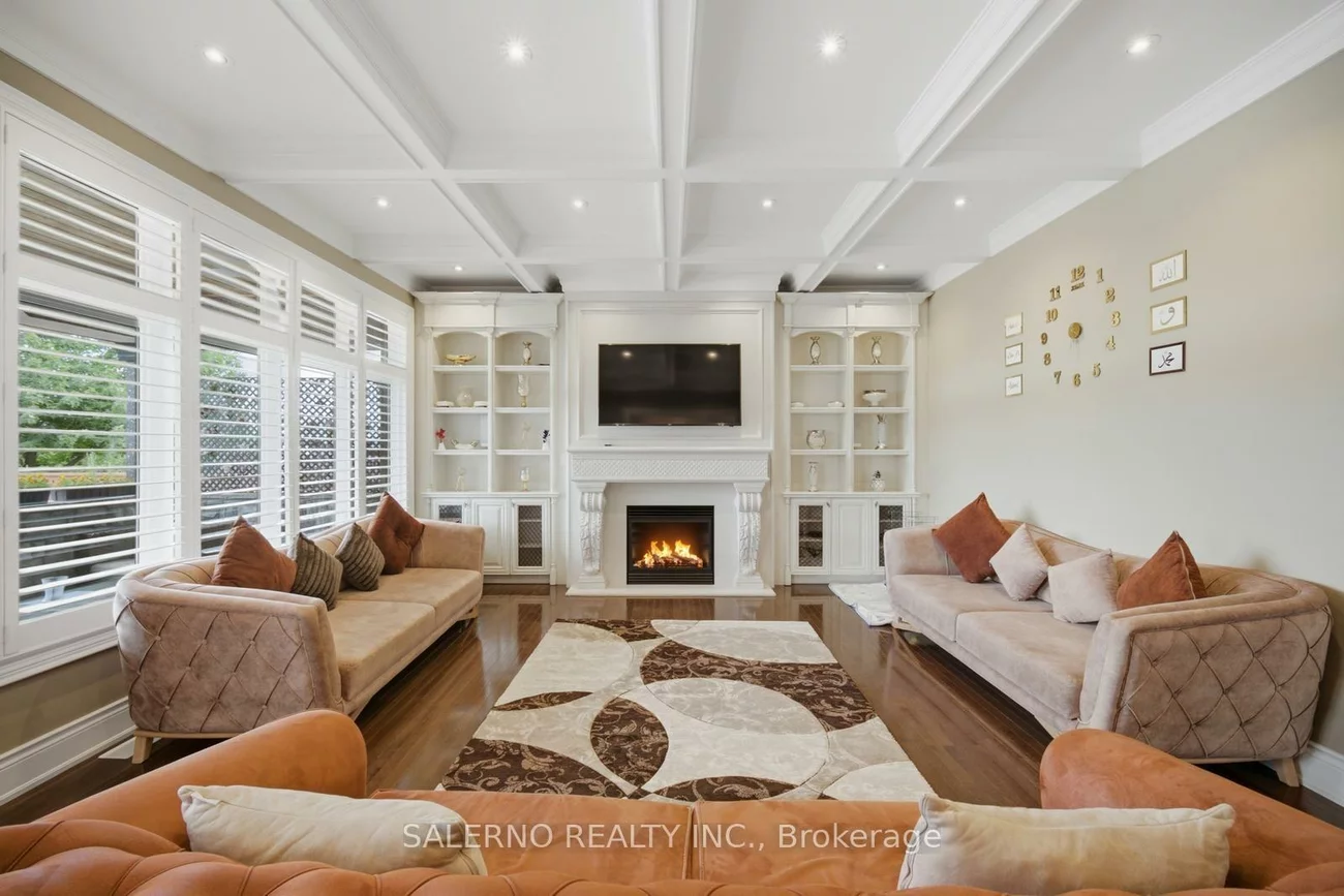 111, Ironside, Vellore Village, Vaughan