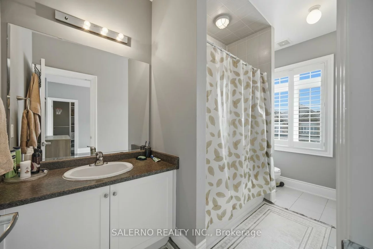 111, Ironside, Vellore Village, Vaughan