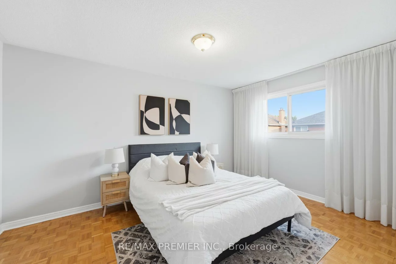 122, Spring Town, East Woodbridge, Vaughan