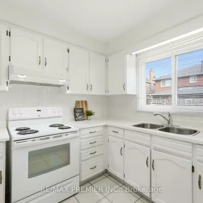 122, Spring Town, East Woodbridge, Vaughan