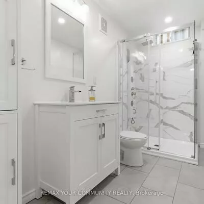 15, Klamath, Maple, Vaughan