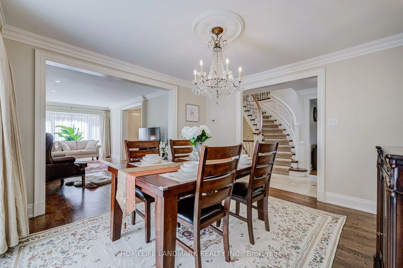 37, Maimonides, Crestwood-Springfarm-Yorkhill, Vaughan