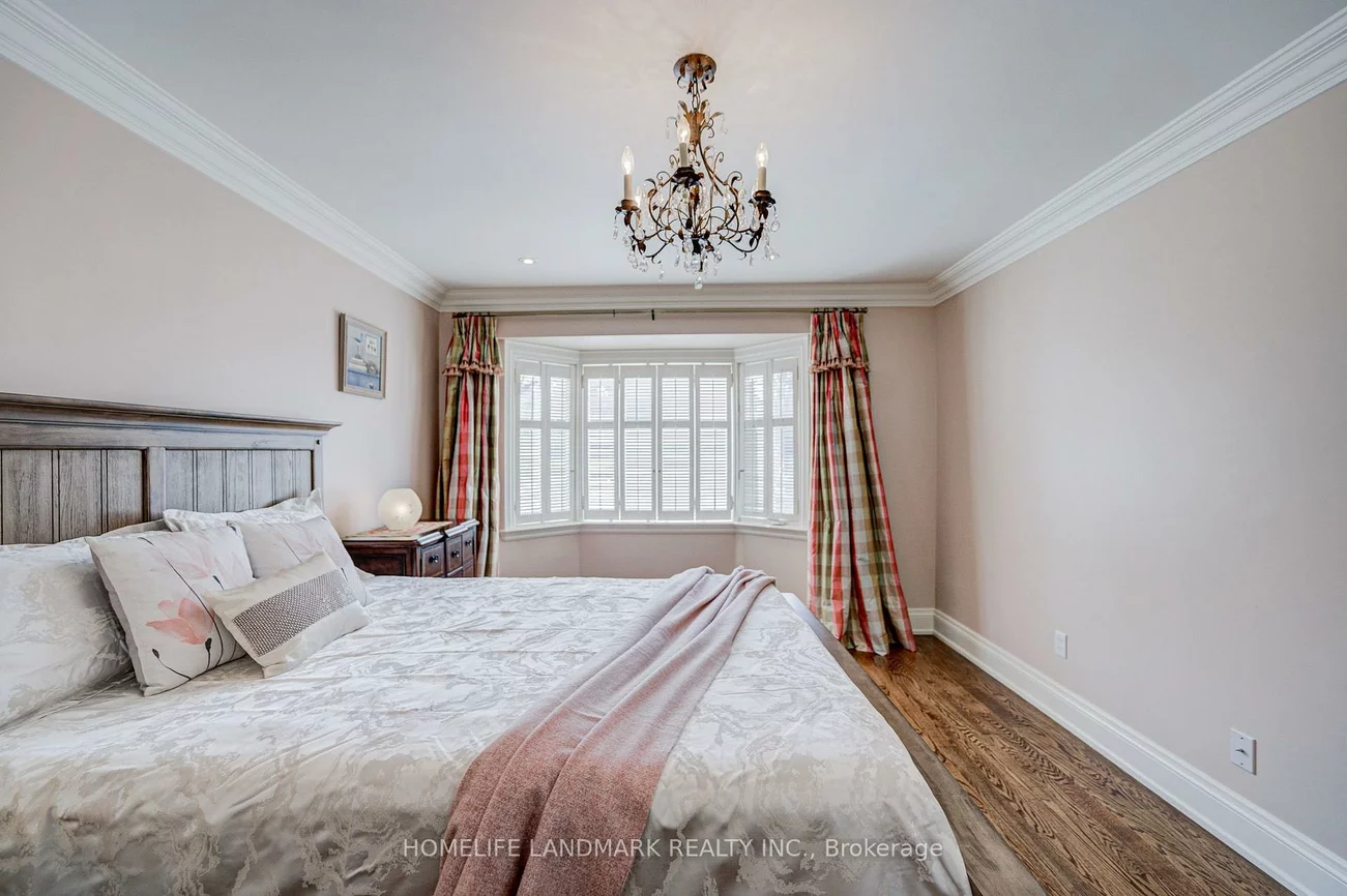37, Maimonides, Crestwood-Springfarm-Yorkhill, Vaughan