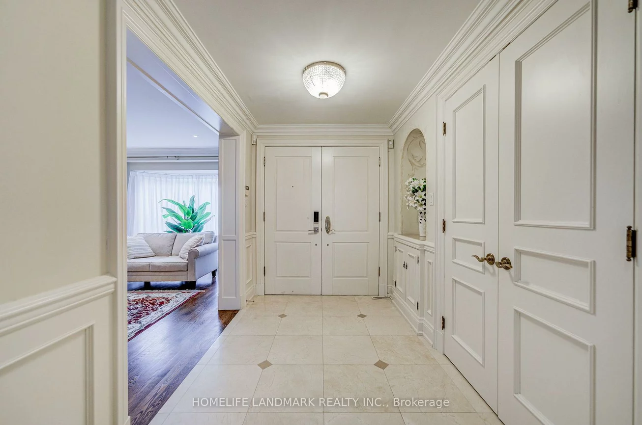 37, Maimonides, Crestwood-Springfarm-Yorkhill, Vaughan