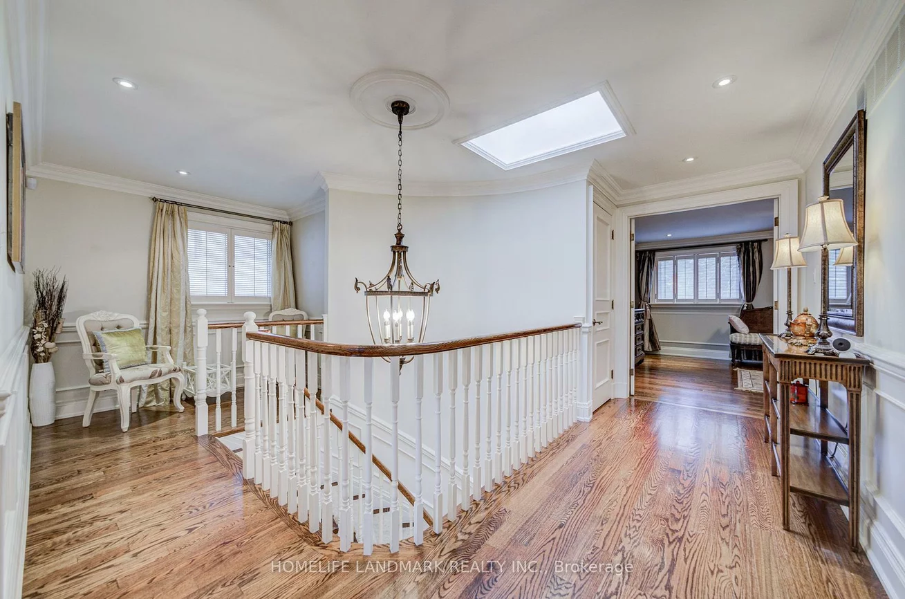 37, Maimonides, Crestwood-Springfarm-Yorkhill, Vaughan
