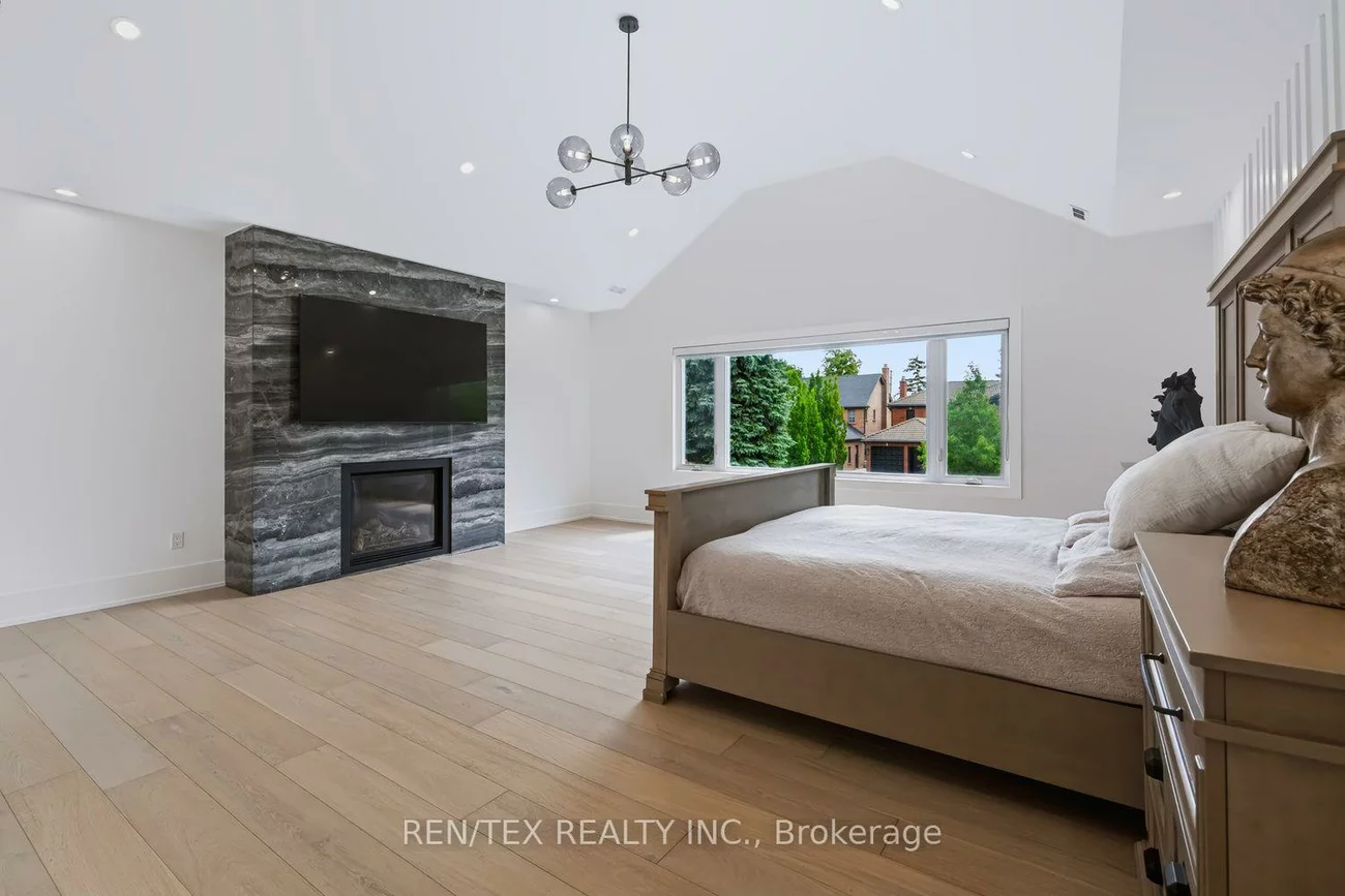 84, Wilshire, East Woodbridge, Vaughan