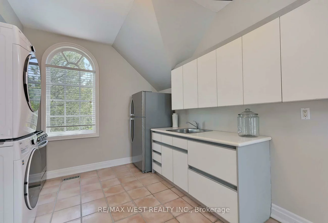 5, Humberview, Islington Woods, Vaughan