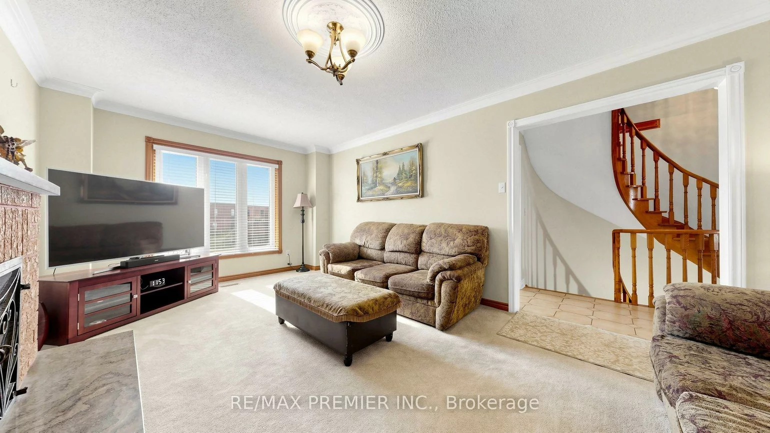 261, Morning Star, West Woodbridge, Vaughan