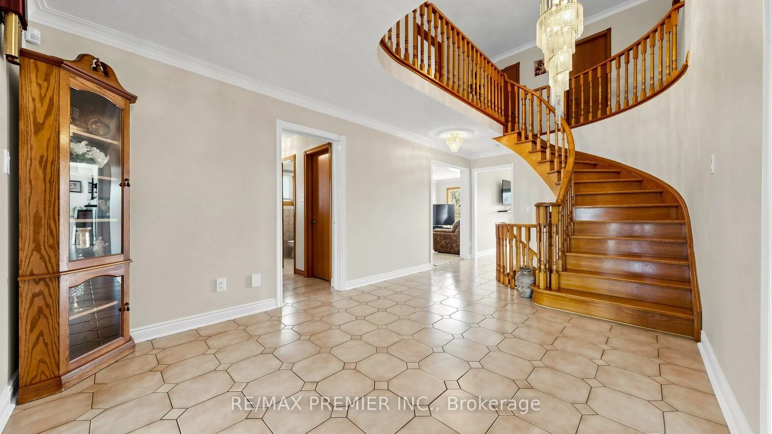261, Morning Star, West Woodbridge, Vaughan