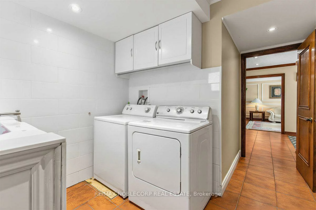 256, Airdrie, East Woodbridge, Vaughan