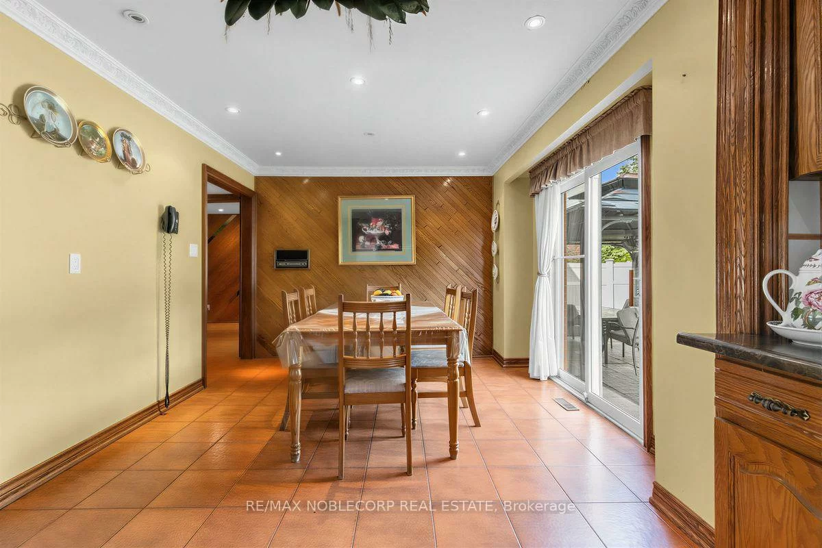 256, Airdrie, East Woodbridge, Vaughan