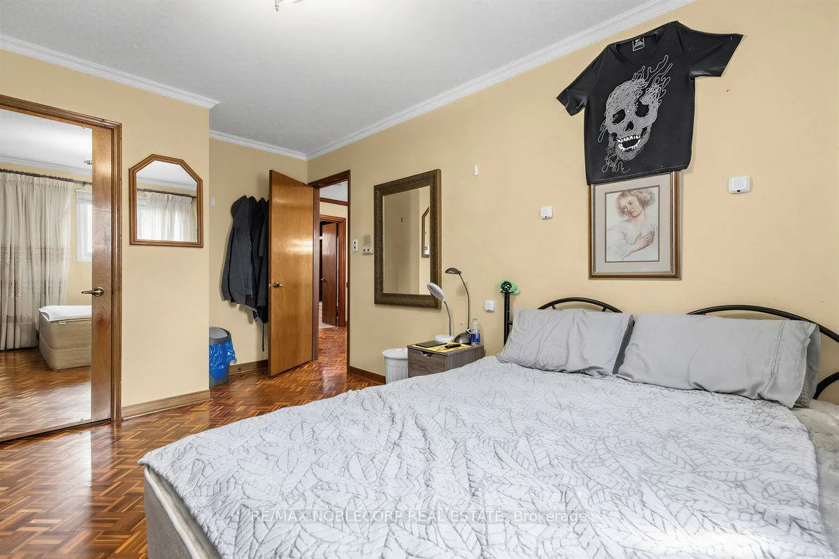 256, Airdrie, East Woodbridge, Vaughan