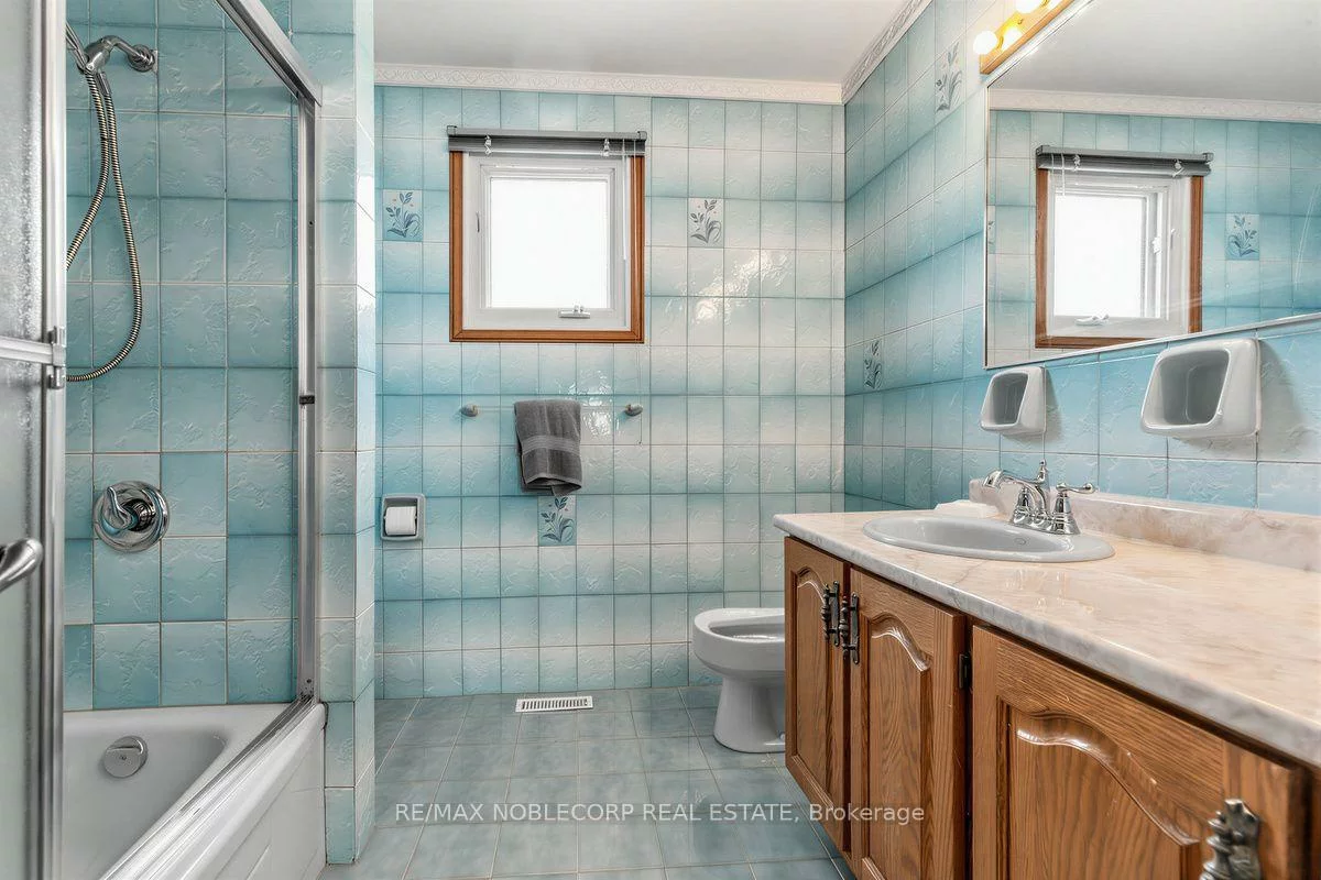 256, Airdrie, East Woodbridge, Vaughan