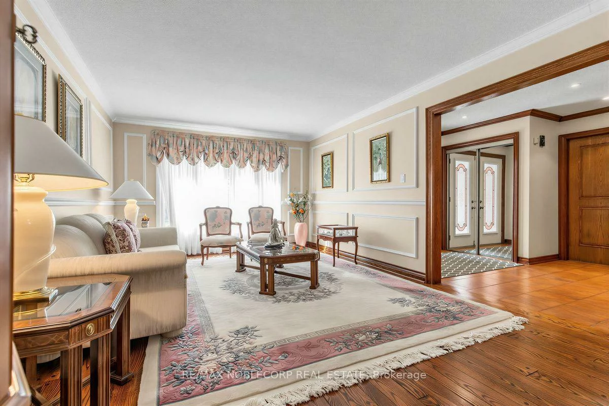 256, Airdrie, East Woodbridge, Vaughan