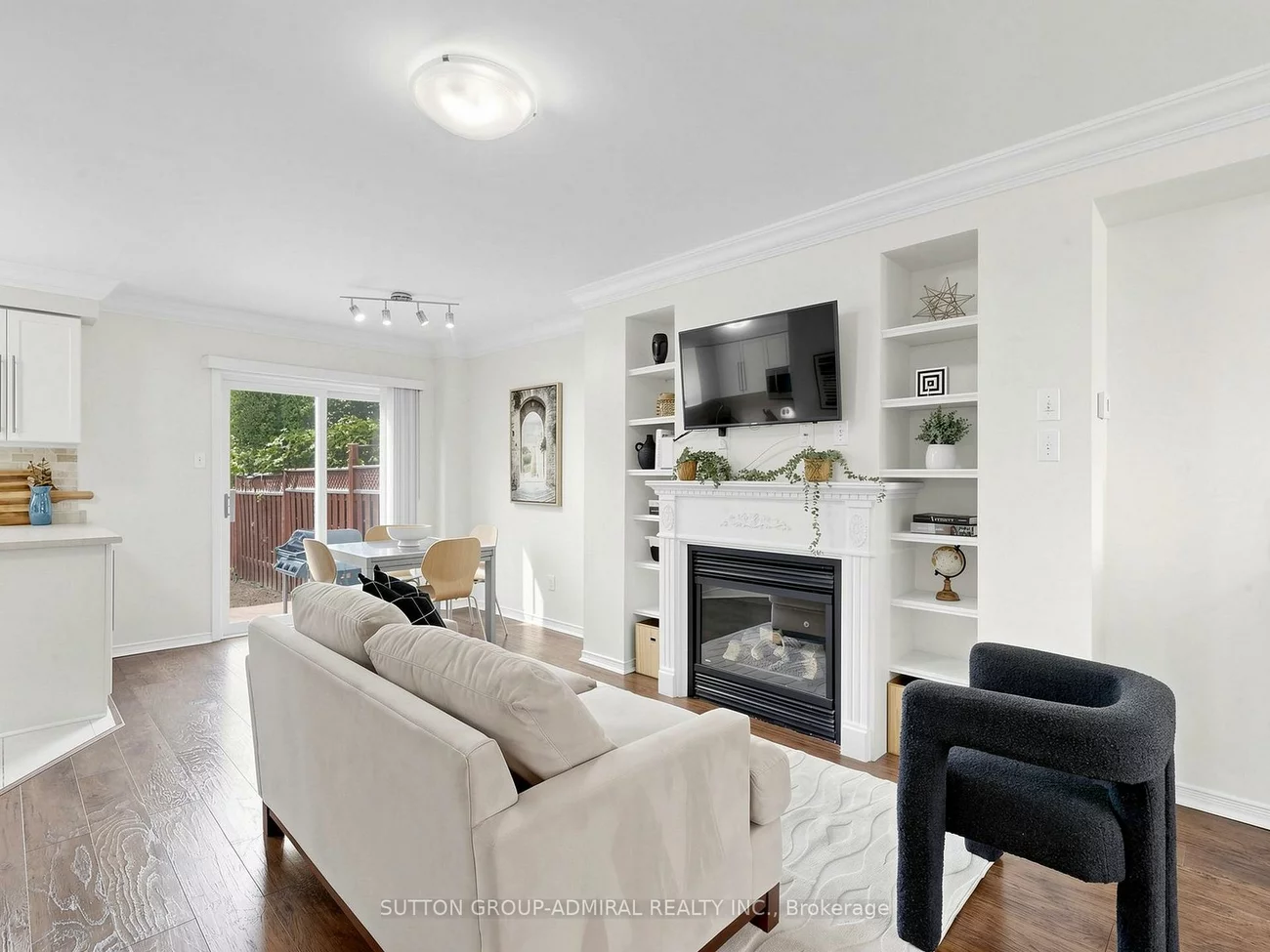 12, Elderbrook, Patterson, Vaughan