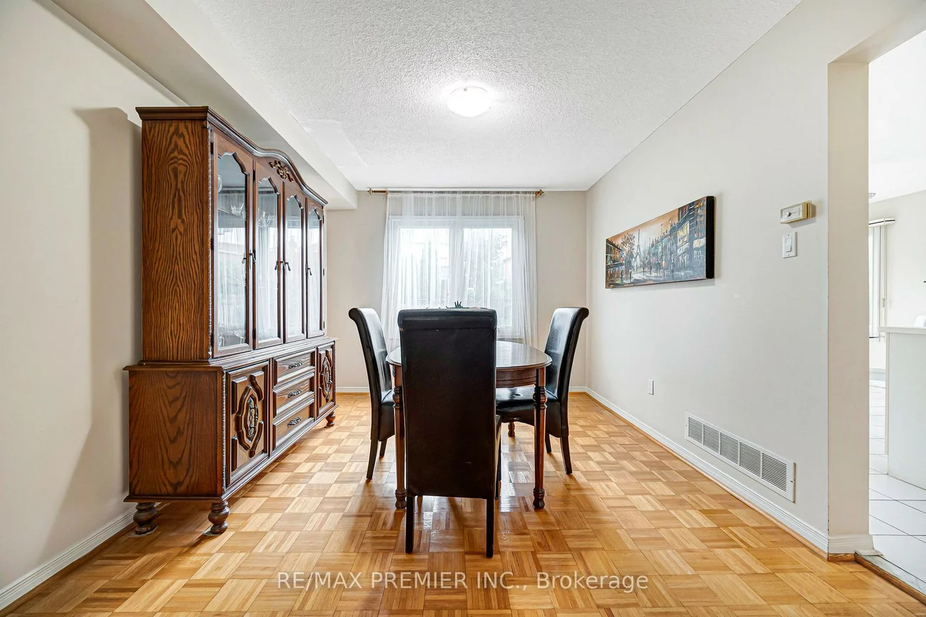 90, Pentland, Maple, Vaughan