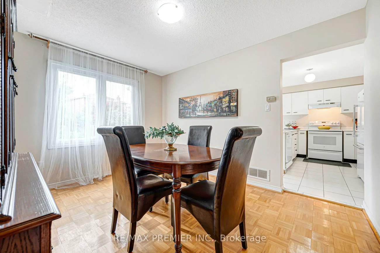 90, Pentland, Maple, Vaughan