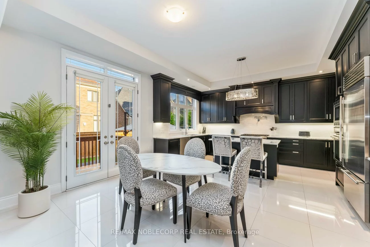 91, Woodgate Pines, Kleinburg, Vaughan