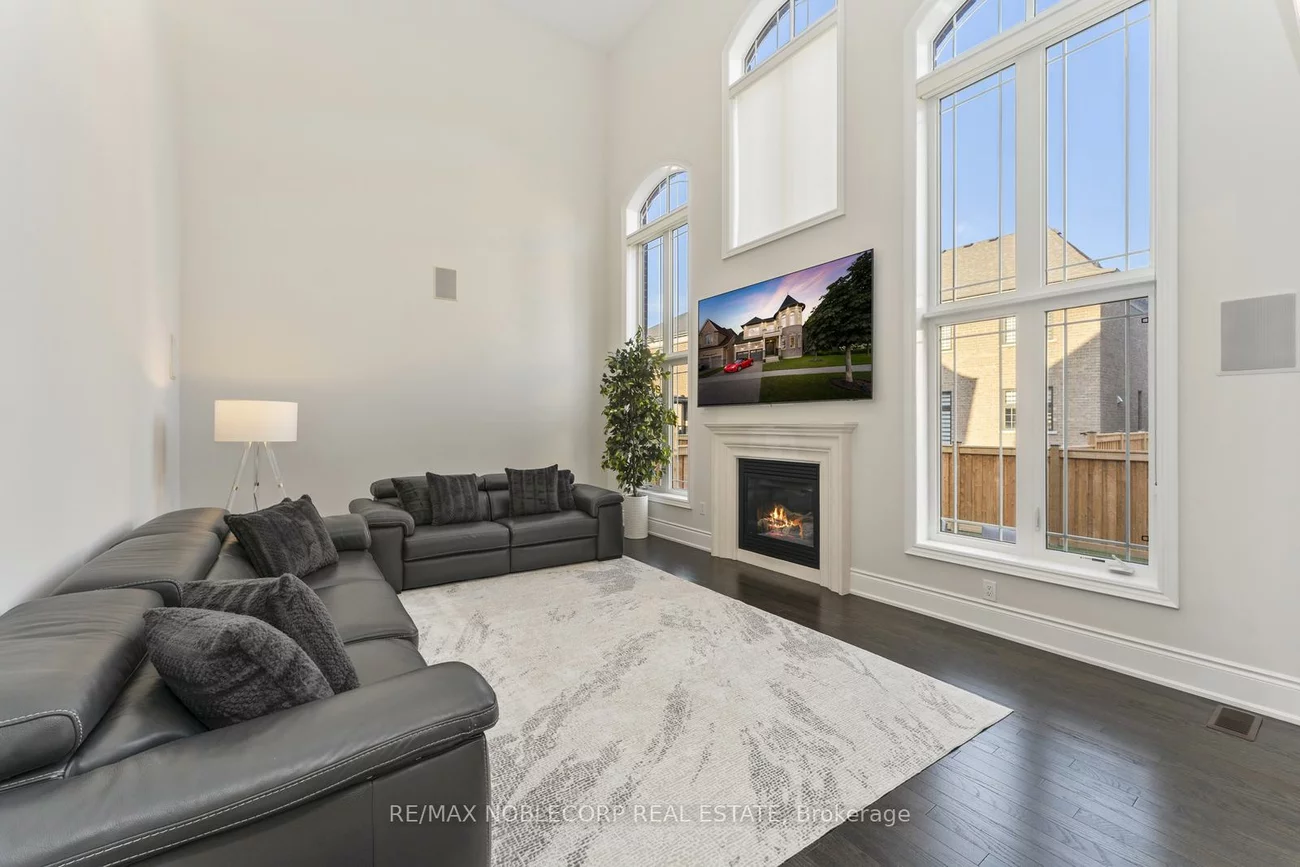 91, Woodgate Pines, Kleinburg, Vaughan