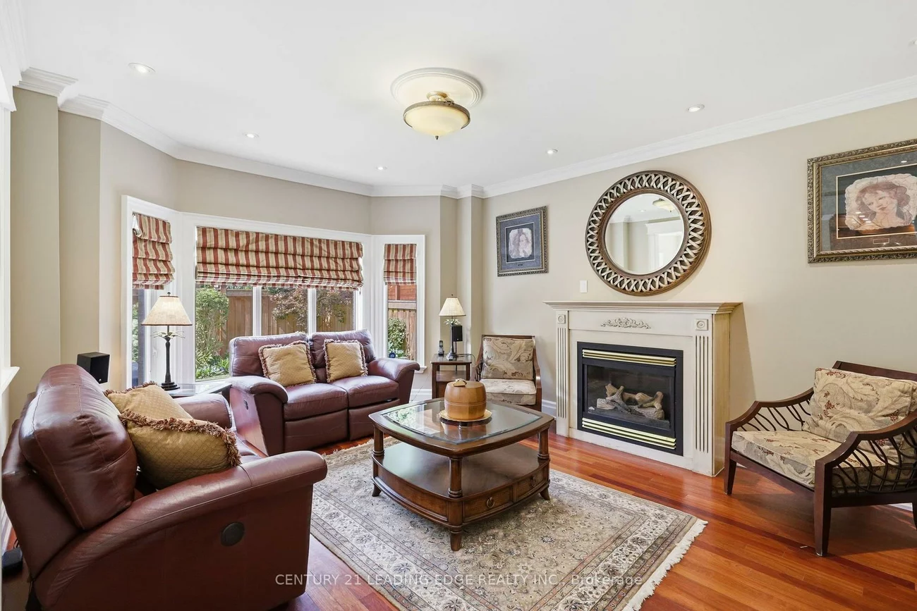 40, Arista, Islington Woods, Vaughan