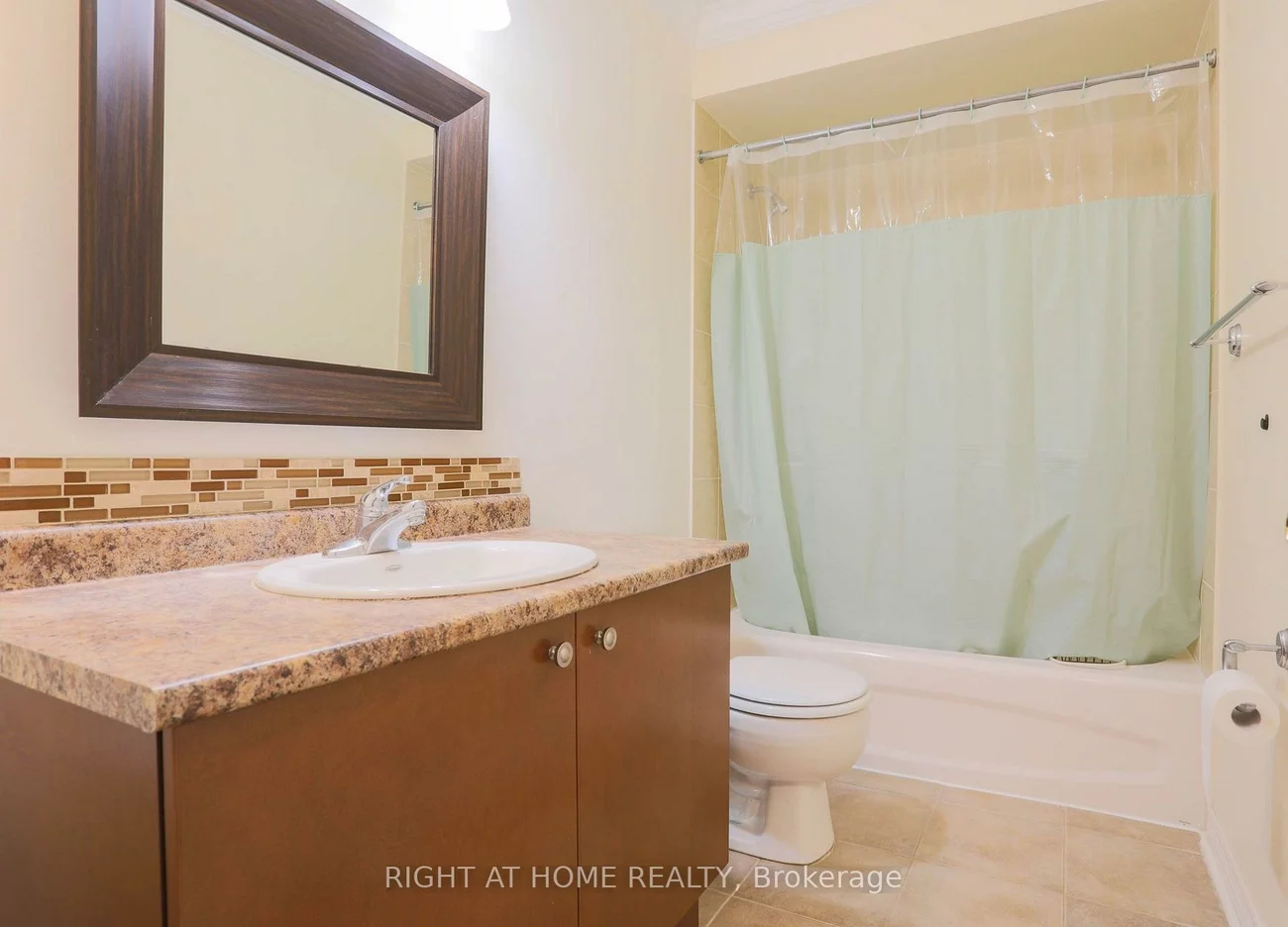 11, Littleriver, Patterson, Vaughan