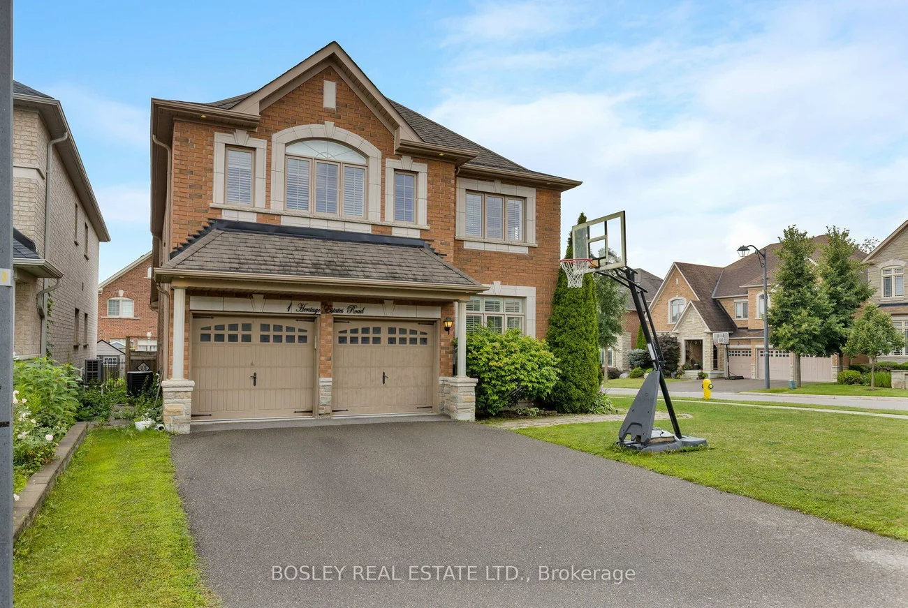 1, Heritage Estates, Patterson, Vaughan