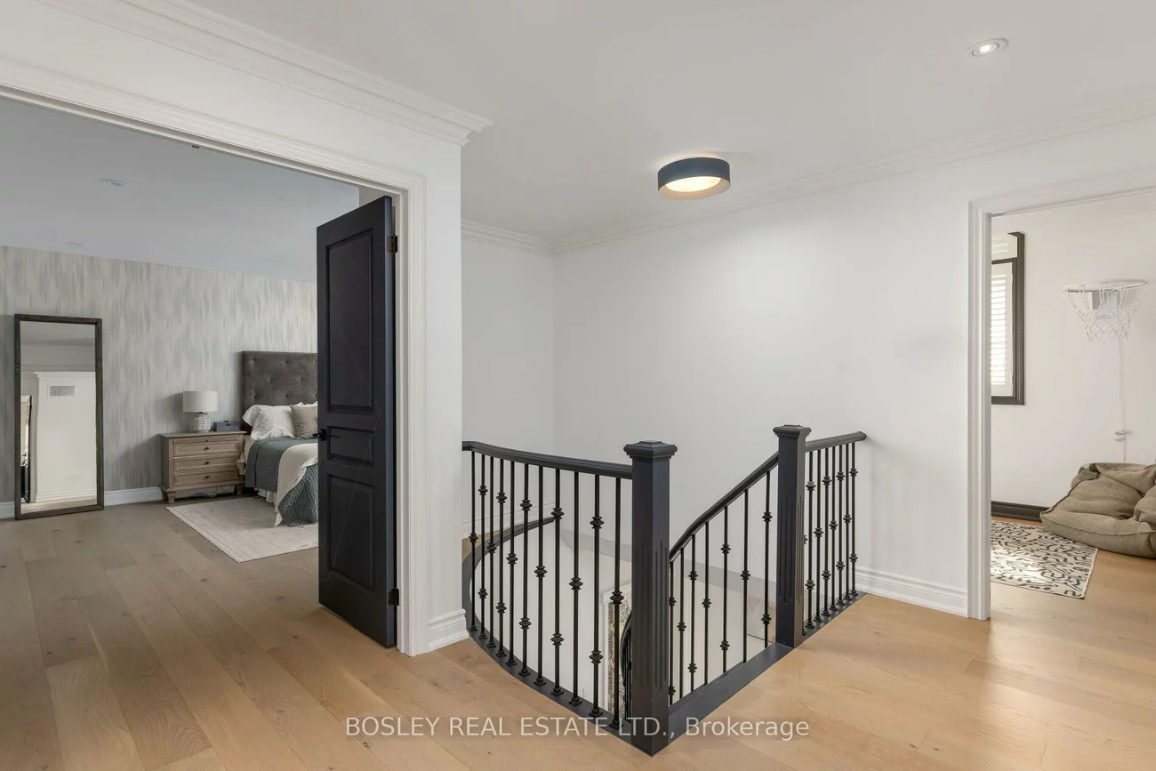 1, Heritage Estates, Patterson, Vaughan