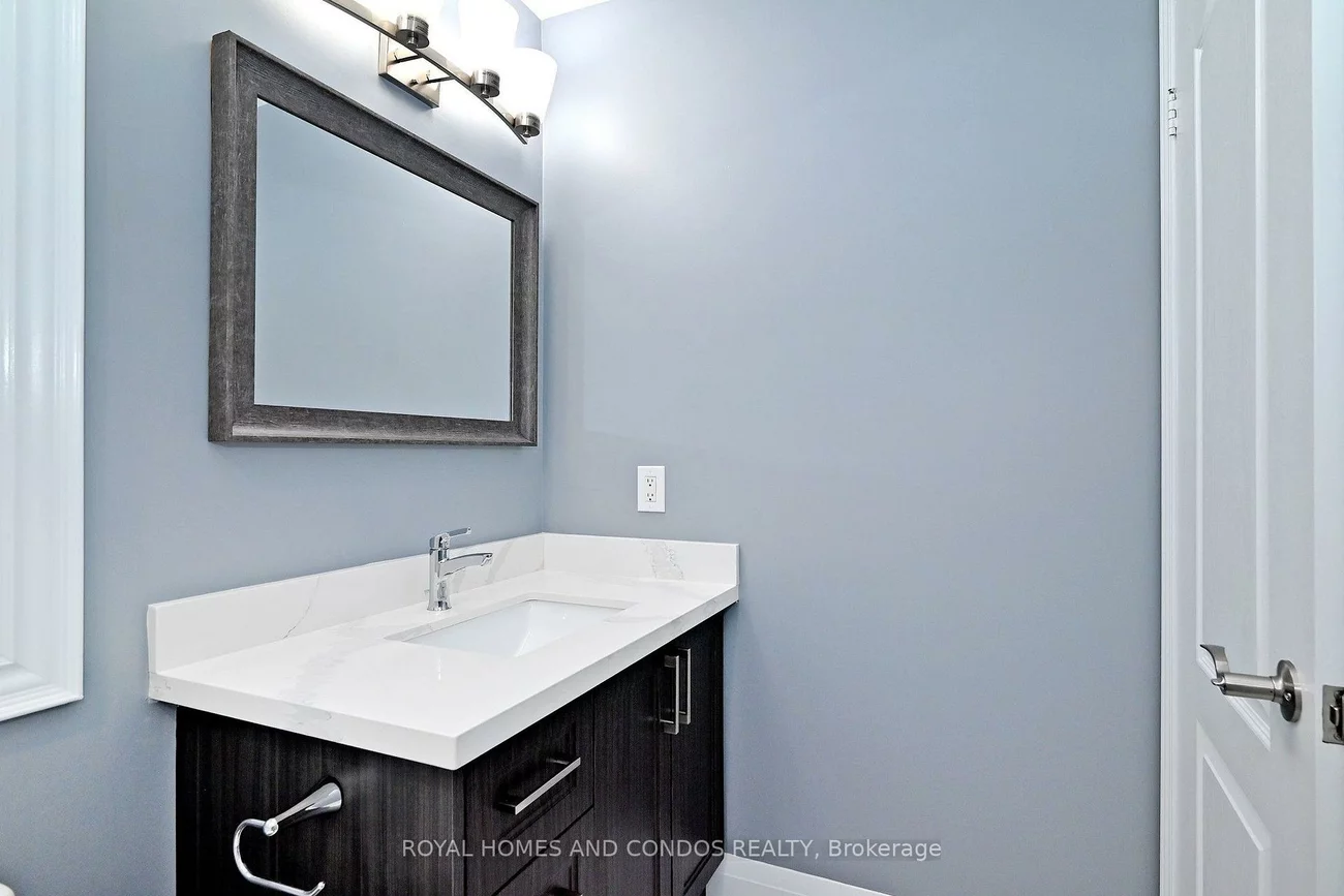 129, Saint Damian, Vellore Village, Vaughan