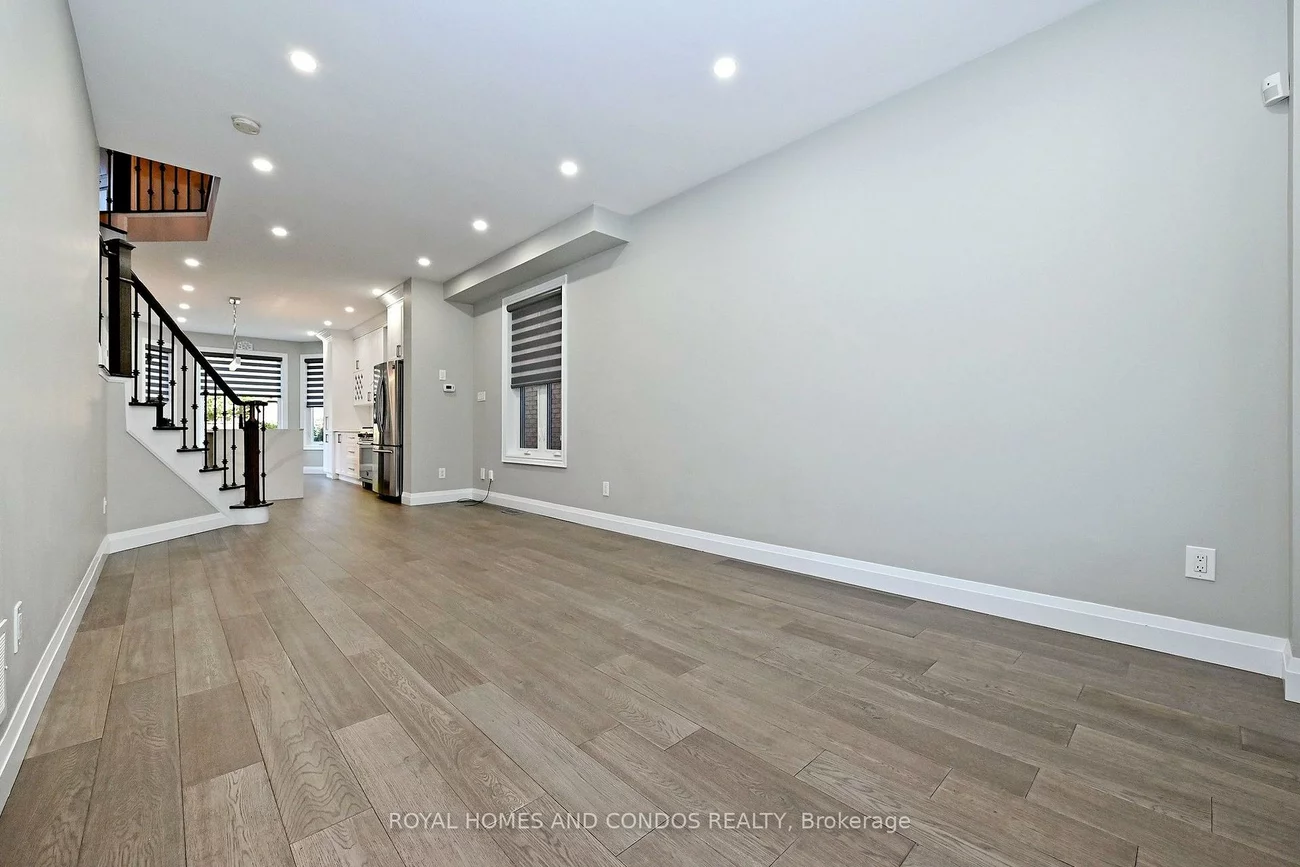 129, Saint Damian, Vellore Village, Vaughan