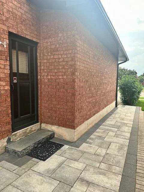 414, Belview, East Woodbridge, Vaughan
