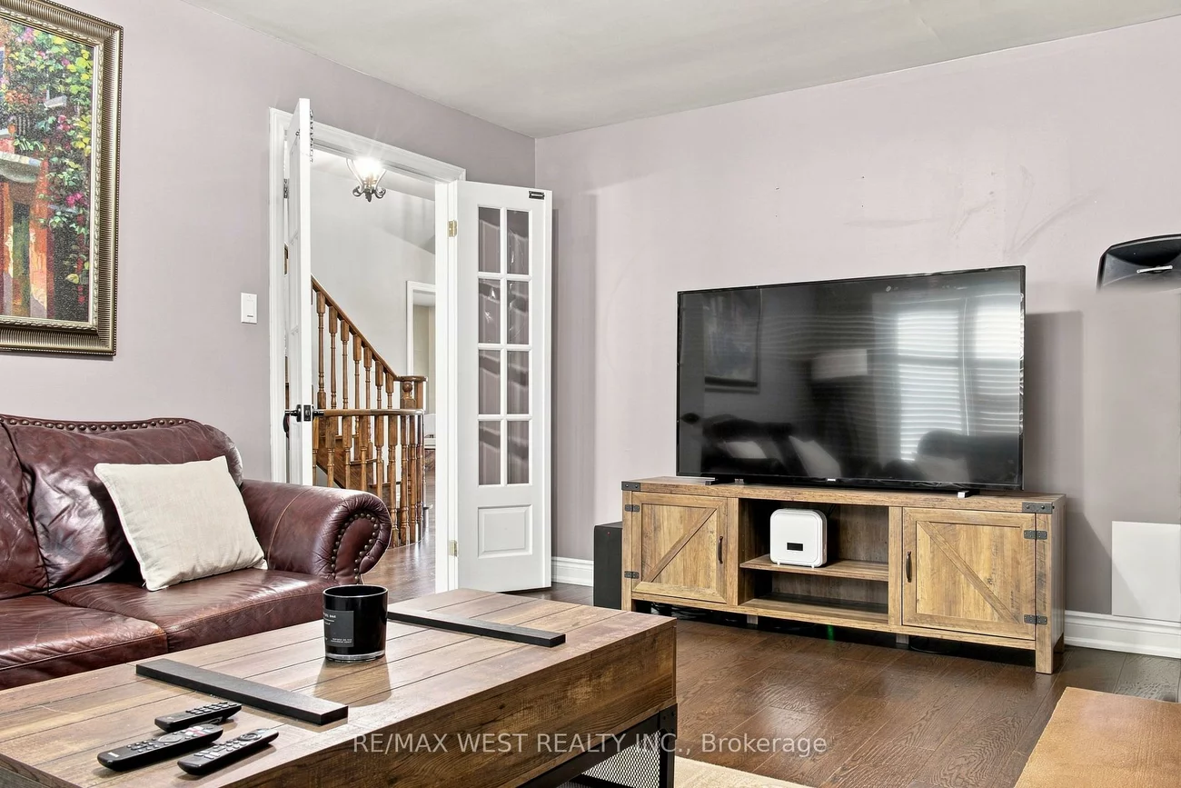 414, Belview, East Woodbridge, Vaughan