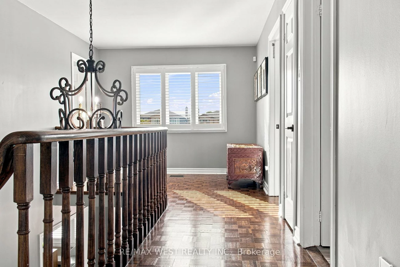 414, Belview, East Woodbridge, Vaughan