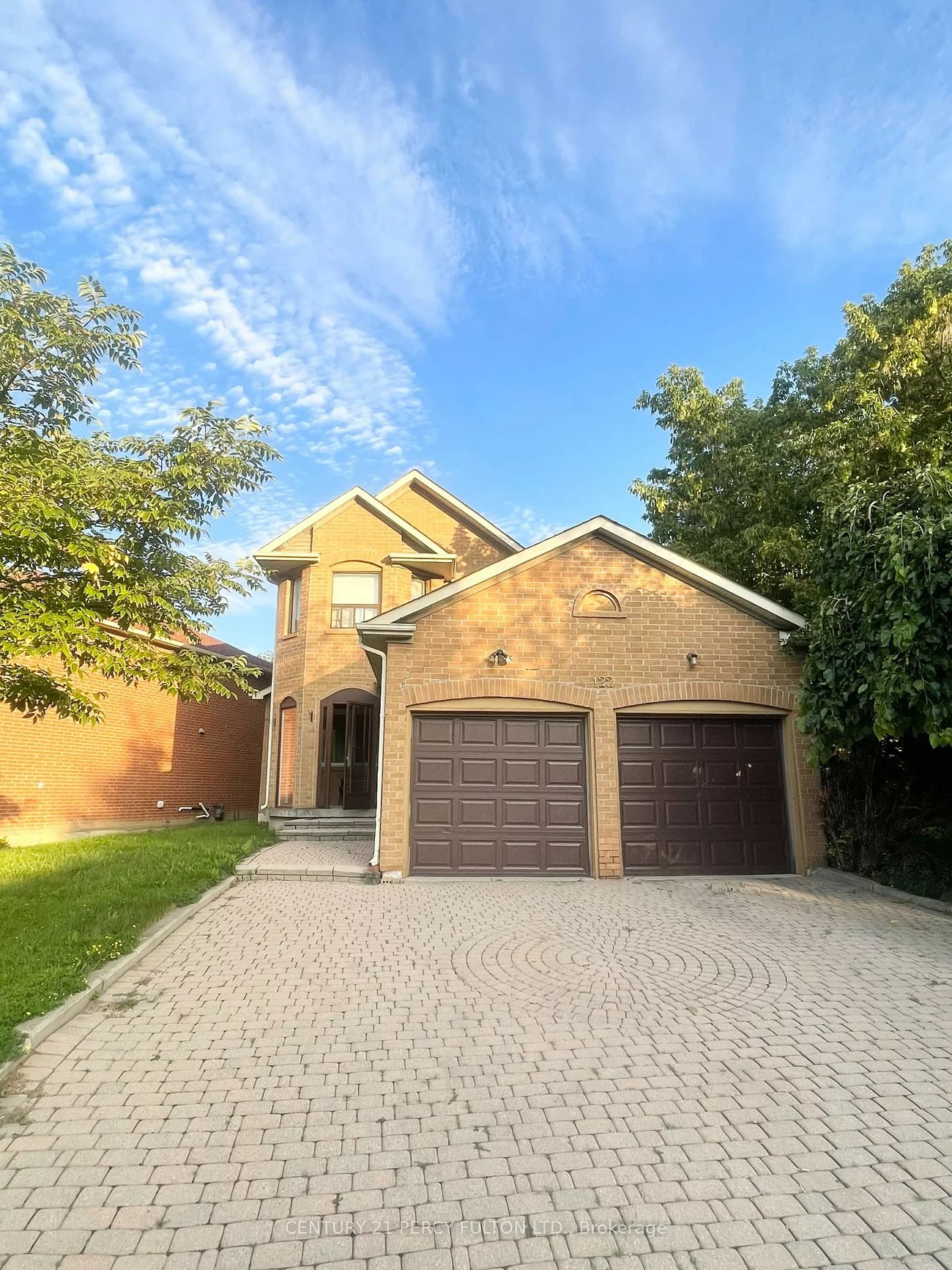 122, Mc Cabe, Lakeview Estates, Vaughan