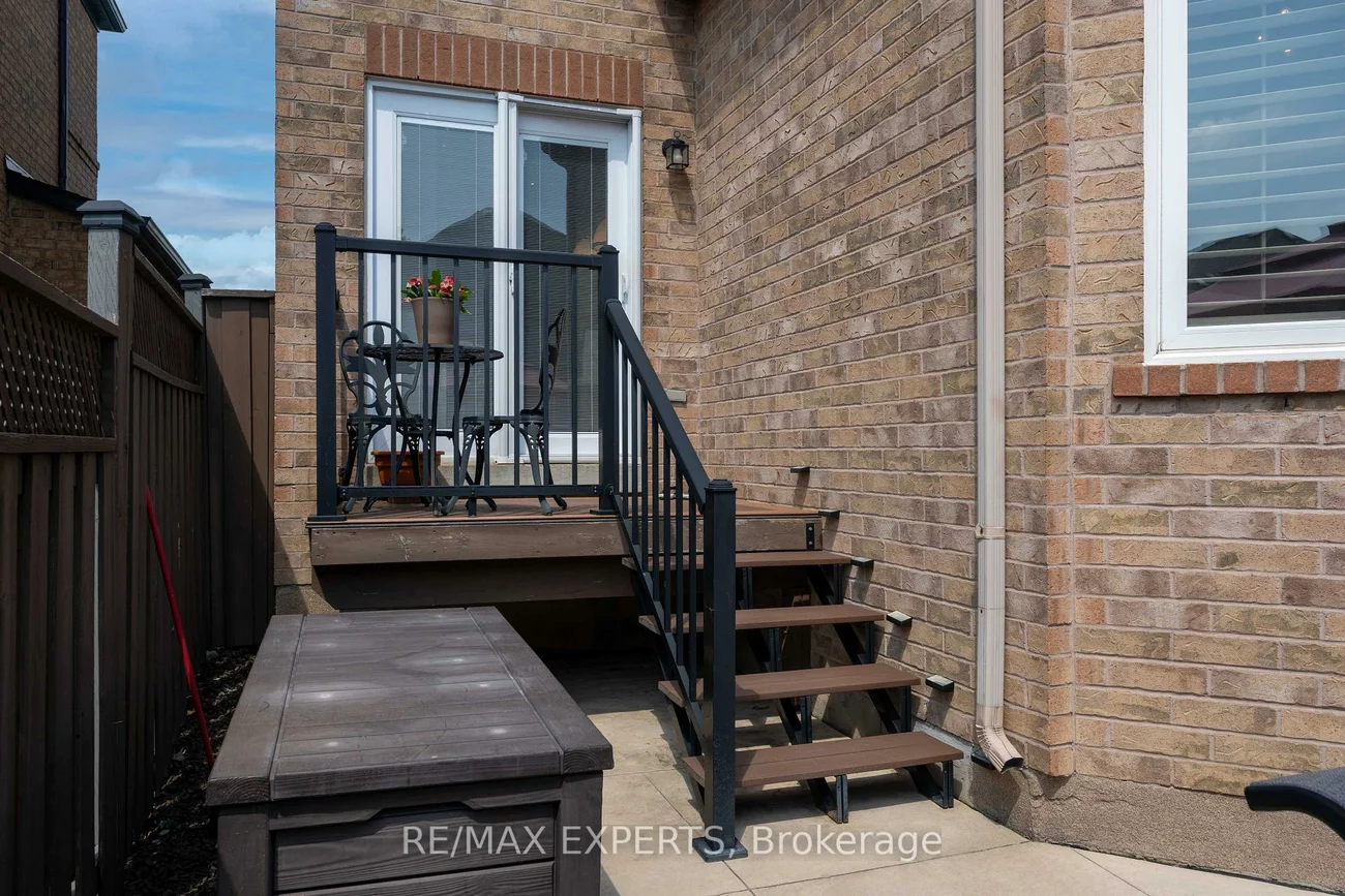 255, Matthew, East Woodbridge, Vaughan