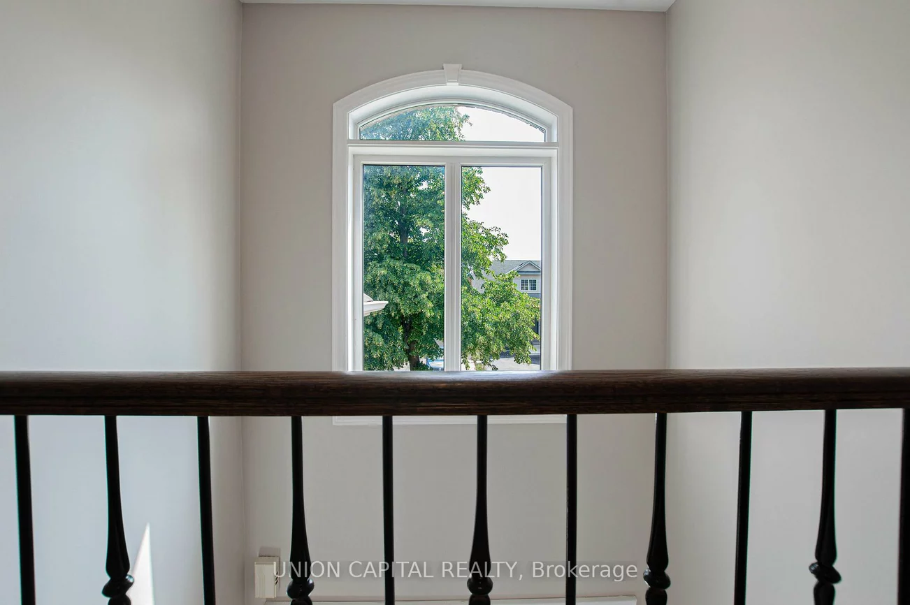 28, Sail, Vellore Village, Vaughan