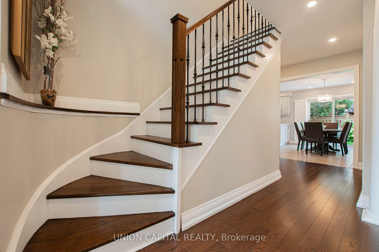 28, Sail, Vellore Village, Vaughan
