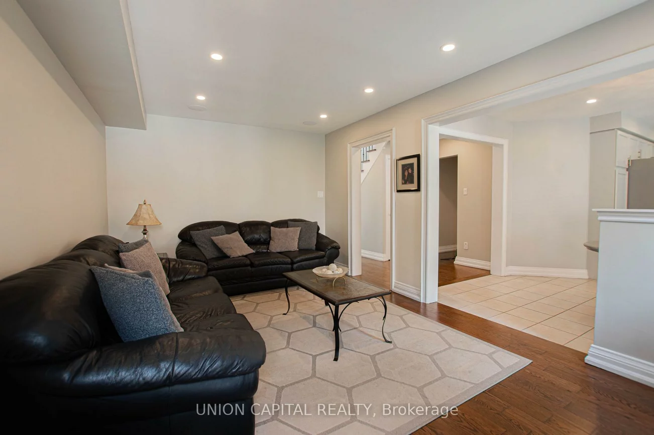 28, Sail, Vellore Village, Vaughan