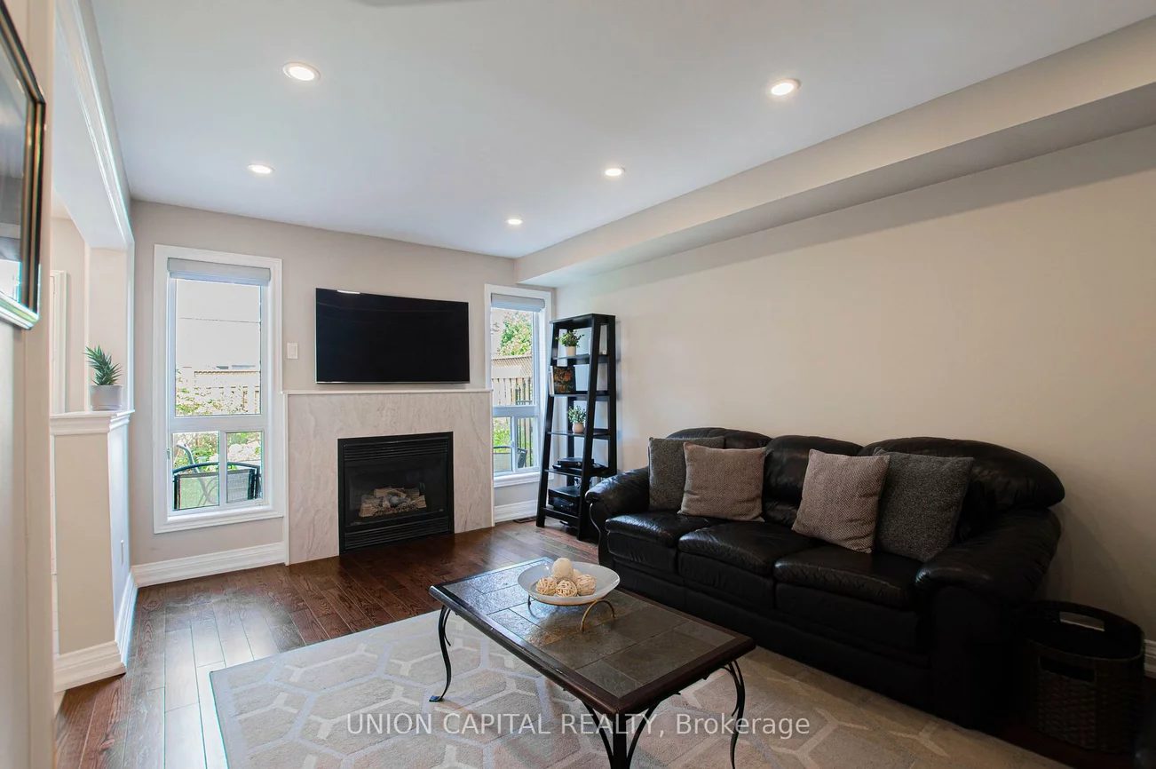 28, Sail, Vellore Village, Vaughan