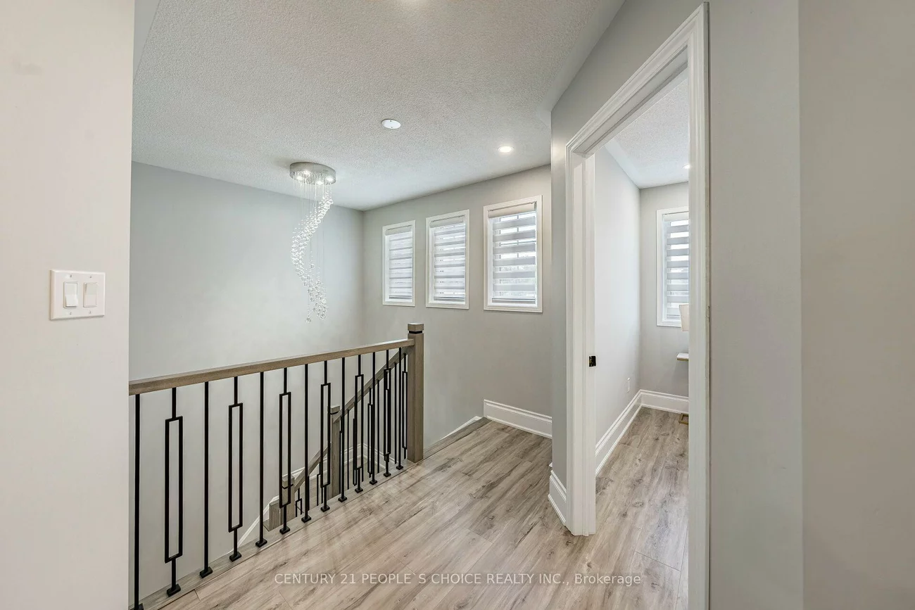 211, Wildberry, Vellore Village, Vaughan
