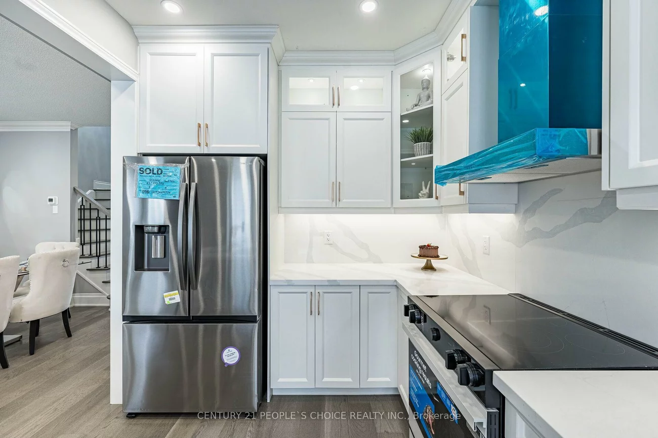 211, Wildberry, Vellore Village, Vaughan
