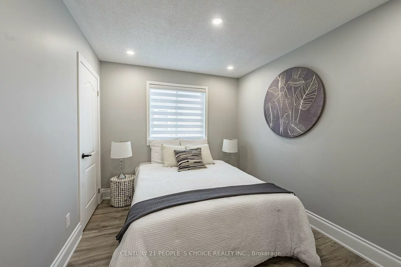 211, Wildberry, Vellore Village, Vaughan
